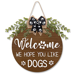 Dog Welcome Sign We Hope You Like Dogs Front Door Wreath Rustic Puppy Wooden Door Hanger with Greenery Paw Prints Bow for Dog Lovers Farmhouse Housewarming Gift Home Wall Art Decor 12 (Wood Grain)