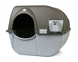 Omega Paw NRA15 Self Cleaning Litter Box Regular Size
