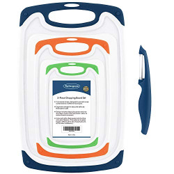 Cutting Boards for Kitchen, Plastic Chopping Board Set of 4 with Non-Slip Feet and Deep Drip Juice Groove, Easy Grip Handle, Dishwasher Safe, BPA Free, Non-porous