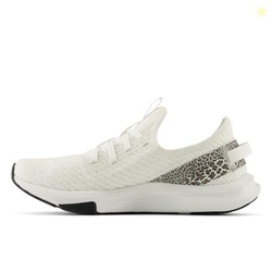 New Balance Women's DynaSoft Nergize Sport V2 Cross Trainer, Sea Salt/Black/Brown, 8 M