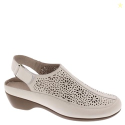 EASY SPIRIT DAWN WOMEN'S SLIP ON, 6 E US, BONE