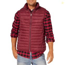Amazon Essentials Men's Lightweight Water-Resistant Packable Puffer Vest, Dark Red, X-Small