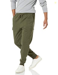 Amazon Essentials Men's Relaxed Fit Cargo Fleece Jogger Sweatpants wit