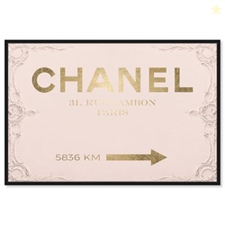 The Oliver Gal Artist Co. Fashion and Glam Modern Canvas Art - Couture