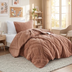 Regency Heights Twin/Twin XL Quilted Plush Comforter Set 2-Piece Rever