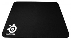 SteelSeries QcK Mini, Gaming Mouse Pad, 250mm x 200mm, Cloth, Rubber Base, Laser & Optical Mouse Compatible - Black