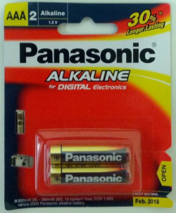 Panasonic Alkaline LR03TDG/2B 1.5V AAA Battery (Multicolor)