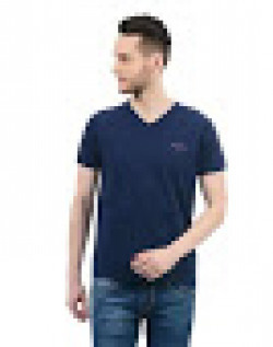 PEPE Jeans clothing (t-shirts, shirts & jeans) at Min 40% off + extra CASHBACK