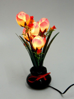 Tucasa DW-189 Flower Lamp (Multicolor)