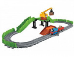Thomas and Friends Thomas Adventures Reg at The Scrapyard, Multi Color