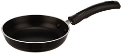 Pigeon Aluminium Non-Stick Omelette Pan, 17.5cm, Black