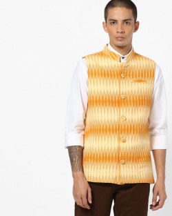 Flat 80% Off On Ajio Men's Clothing.    Shipping Rs.99 || Use Code FREE100 for Rs.100 Off On Your First Order.
