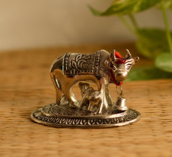  eCraftIndia Handcrafted Cow and Calf Metal Figurine (8 cm x 4 cm x 7 cm, Silver)