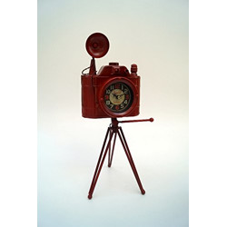 Tu Casa Vintage Wall Clock in Metal (21 cm x 8 cm x 50.01 cm, Red) (P6-B-2)