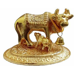Crafticia Metal Kamdhenu Cow and Calf Idol Gold Finish Holy Spiritual Showpiece for Vastu (9x6x6 cm, Golden)