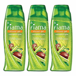 Fiama Lemongrass and Jojoba Gentle Exfoliation Shower Gel, 250 ml (Pack of 3)