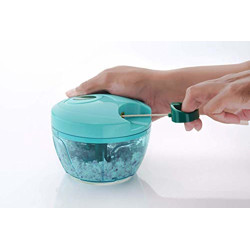 Famous New Handy Mini Plastic Chopper with 3 Blades, Green - 1 Pcs