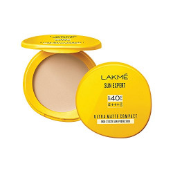 Lakm Sun Expert Ultra Matte Spf 40 Pa+++ Compact, Non Greasy Non Sticky, For Indian Skin, Gives Even-Tone Complexion, 7 g