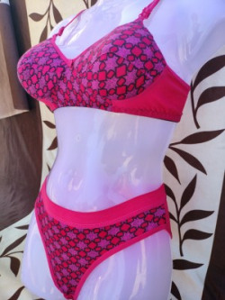 SS RADHA Lingerie Set