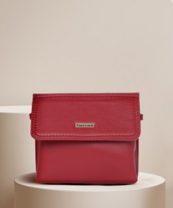Fastrack Bags, Wallets & Belts upto 70% off