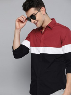 ZOMBOM Men Color Block Casual White, Maroon, Black Shirt