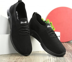 BIRDE Premium Casual Shoes For Men Sneakers For Men(Black)