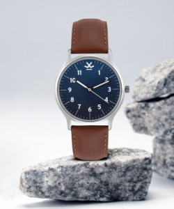 Wrogn analog sales watch