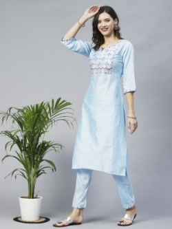 Amrutvarsha Creation Women Kurta Pant Set