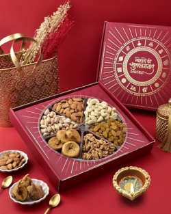 Hyperfoods Diwali Gift Items Diwali Gifts for Family Diwali Gifts for Employees Dryfruit Gift Box Diwali Corporate Gifts Diwali Gift Hampers Diwali Dry Fruits Pack of 6 Almond Raisins Cashew Pista