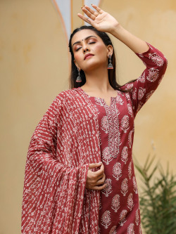 AHIKA Women Kurta with Trousers 