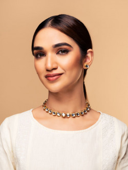 Priyaasi Gold-Plated Kundan Studded Jewellery Set