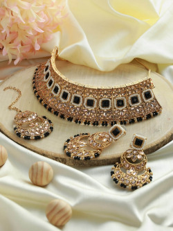 Anouk Gold-Toned Kundan Jewellery Set