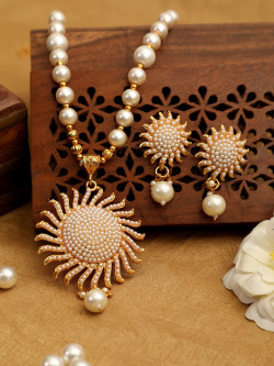 ANIKAS CREATION Gold-Plated Handcrafted Jewellery Set