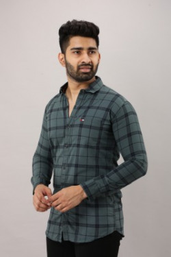 Surhi Men Checkered Casual Grey Shirt