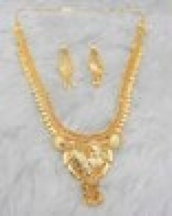 Filigree Heart Pattern Necklace & Earrings Set