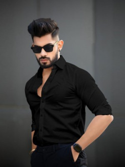 SOLSTICE Men Solid Casual Black Shirt