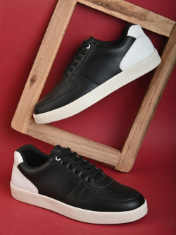HRX by Hrithik Roshan Men Colourblocked Sneakers