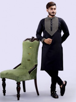 Tibra Collection Men Kurta Pyjama Set