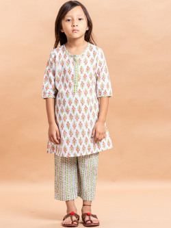 Sangria Girls Printed Pure Cotton A-Line Kurta 