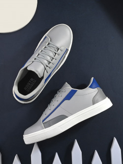 The Roadster Lifestyle Co. Men Lightweight Lace-Up Sneakers