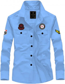 Men Regular Fit Solid Spread Collar Casual Shirt