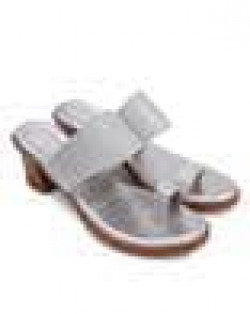 Toe-Ring Chunky Heeled Sandals