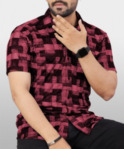 VeBNoR Men Printed Casual Pink, Black Shirt