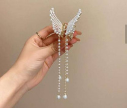 Today Fashion New Trending White Pearl Metal Hair Claw Hair Claw(White)