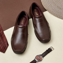 DUKE  Men Casual Shoes Starts At 599