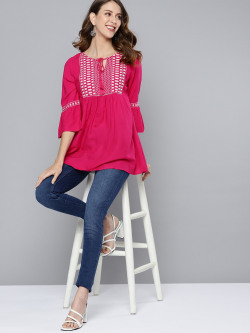 HERE&NOW Women Pink & White Geometric Yoke Design A-Line Kurti