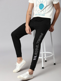 Hubberholme Men Graphic Printed Detail Regular Fit Joggers