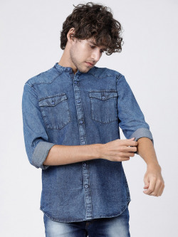 HIGHLANDER Men Blue Denim Slim Fit Faded Casual Shirt