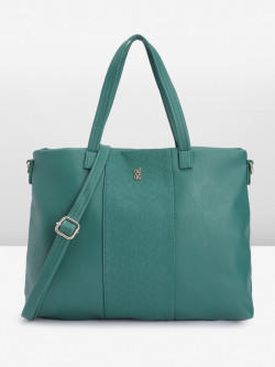 Baggit Women Solid Handheld Bag