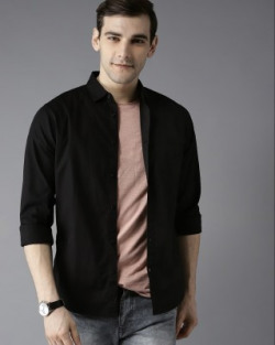 Dennis Lingo Men Solid Casual Black Shirt